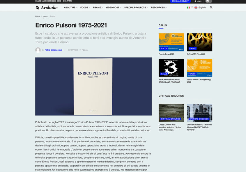 Fabio Giagnacovo recensisce la monografia Enrico Pulsoni 1975-2021